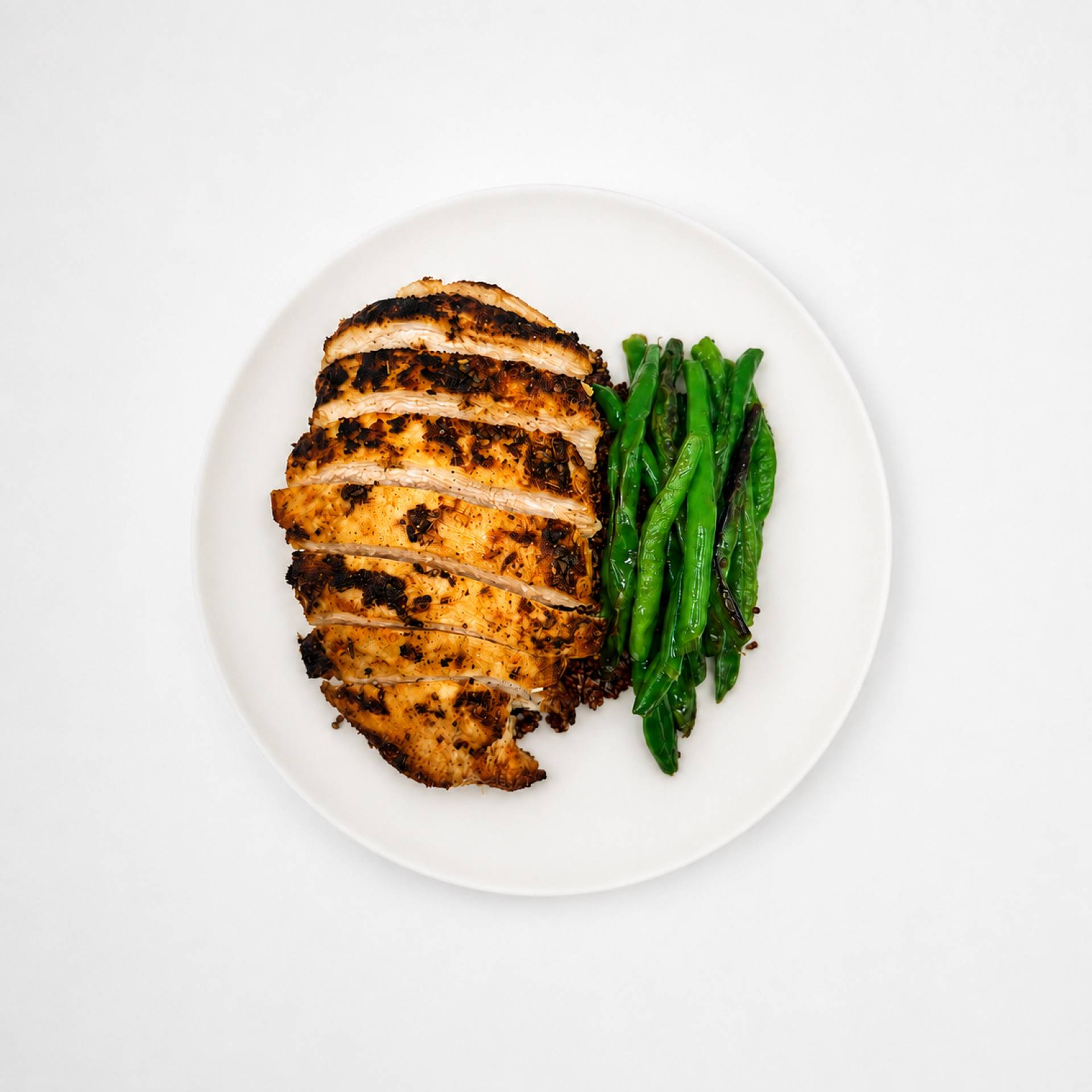 Grilled Chicken Breast with Quinoa and Sautéed Green Beans